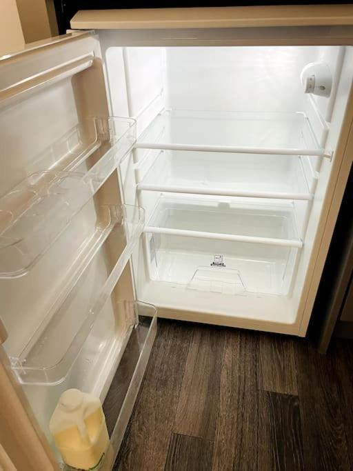 #4bs 1 Bed Serviced Derby